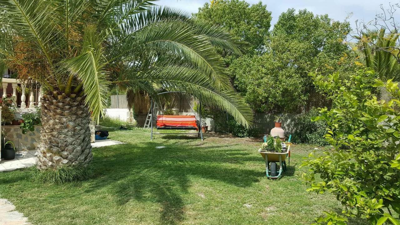 Casa De Los Amigos Busot Esterno foto